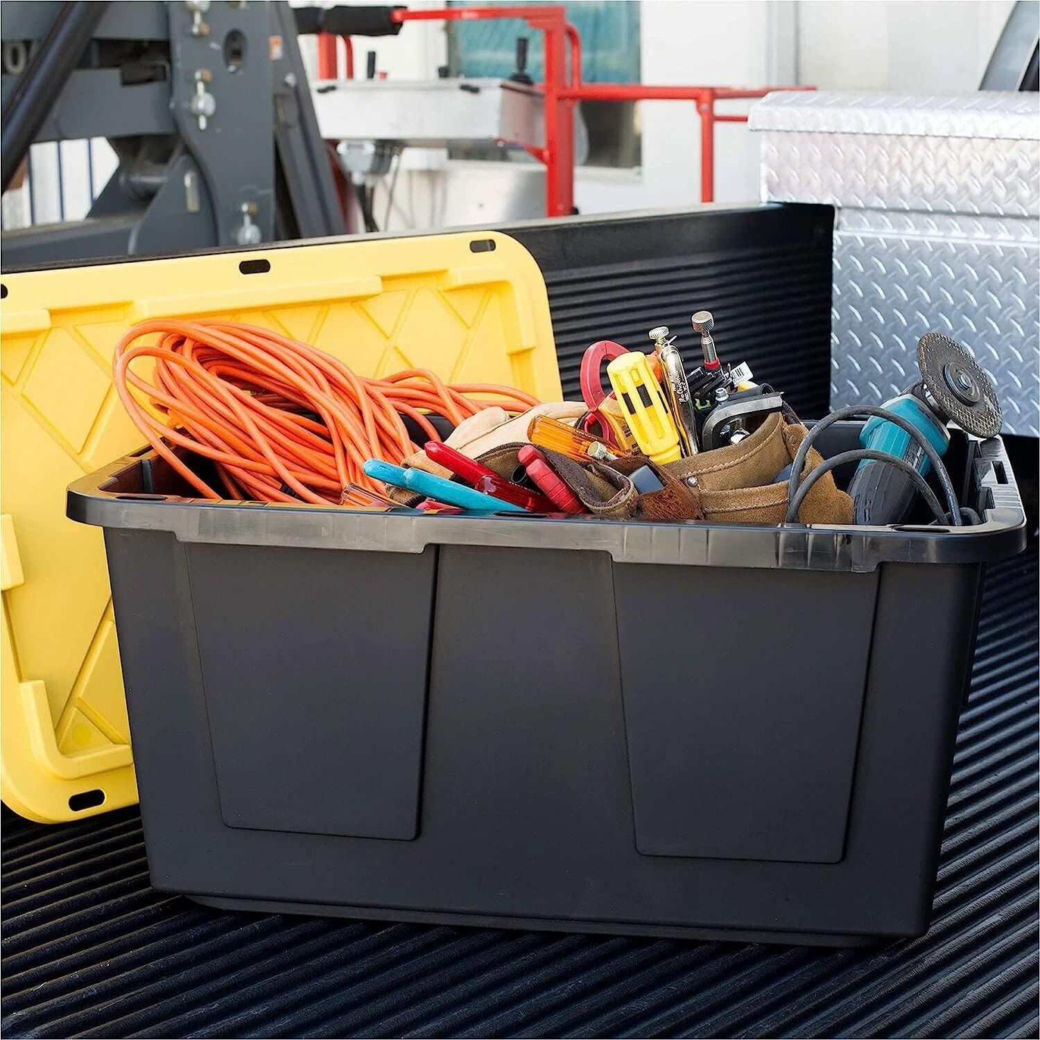 Heavy Duty 27 Gallon Tote with Snap Lid in Black/Yellow