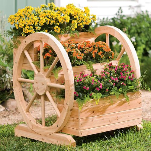 24" 3-Tier Wooden Wagon Planter in Natural