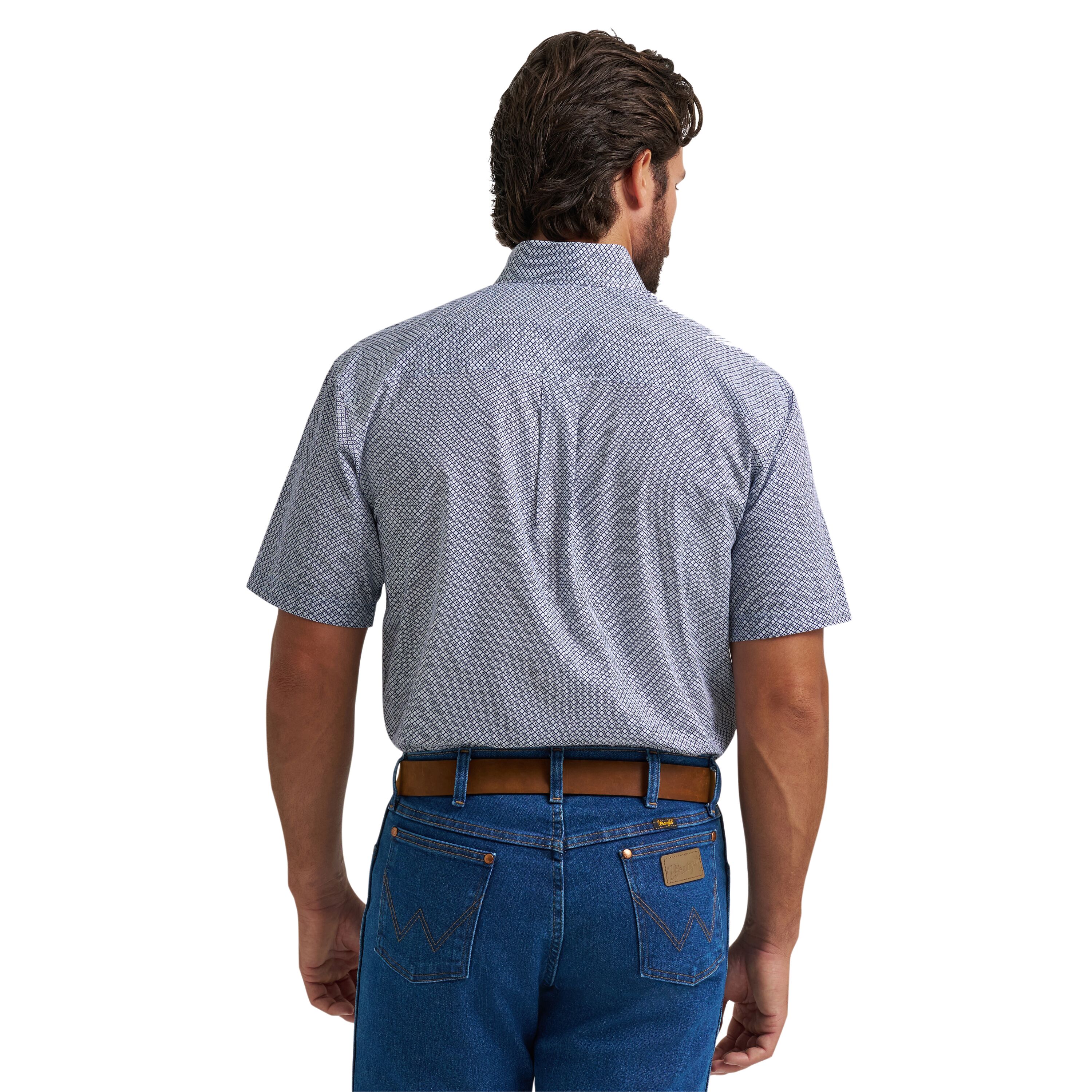 Men's Relaxed Fit Short Sleeve Shirt