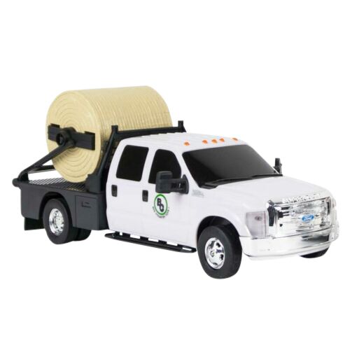 1:20 Ford Super Duty Flatbed with Bale Bed & Bale