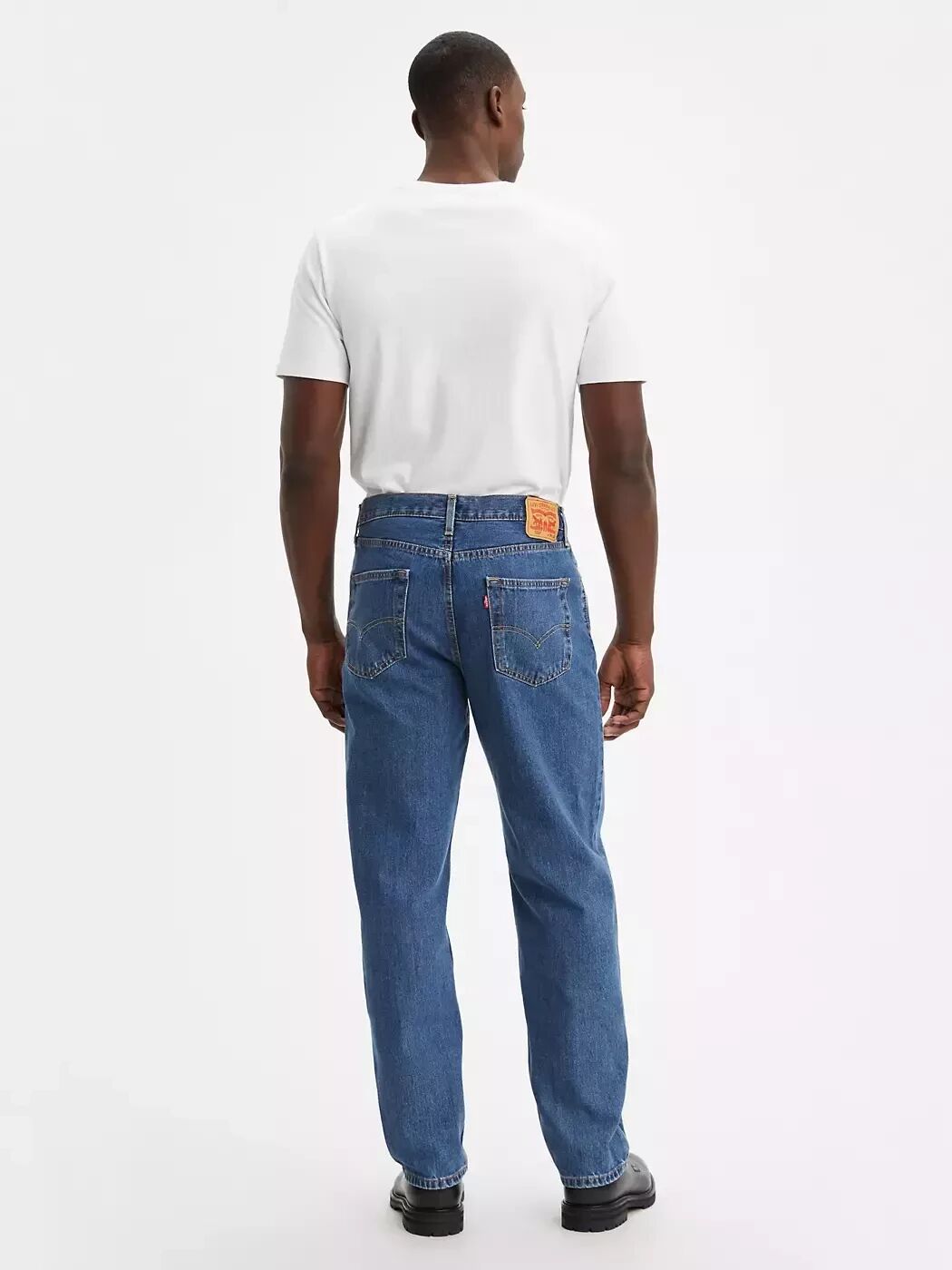 Men's 550 Relaxed Fit Jean in Medium Stonewash