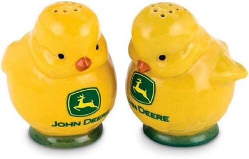 Chicks Salt and Pepper Shaker Set