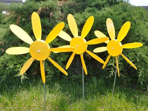 Daisy Sunflower Garden Spinner