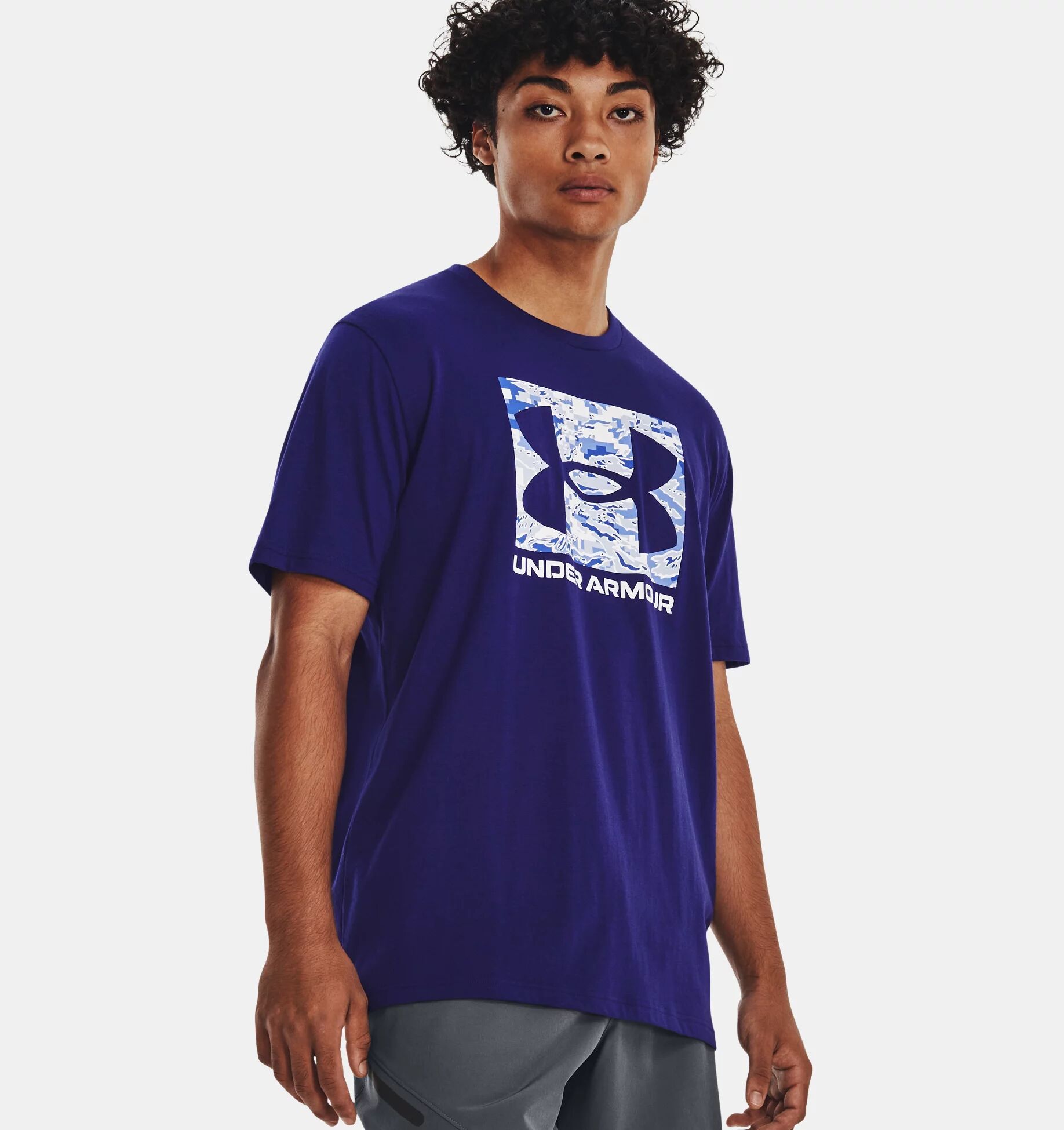 Men's UA ABC Camo Boxed Logo Short Sleeve T-Shirt in Sonar Blue