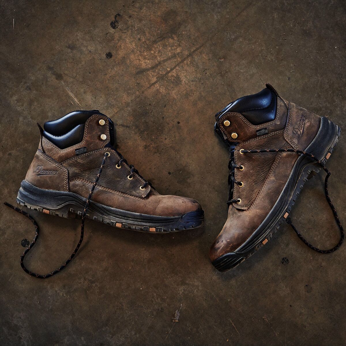 Women's 5" Caliper Aluminum Toe Boot in Brown