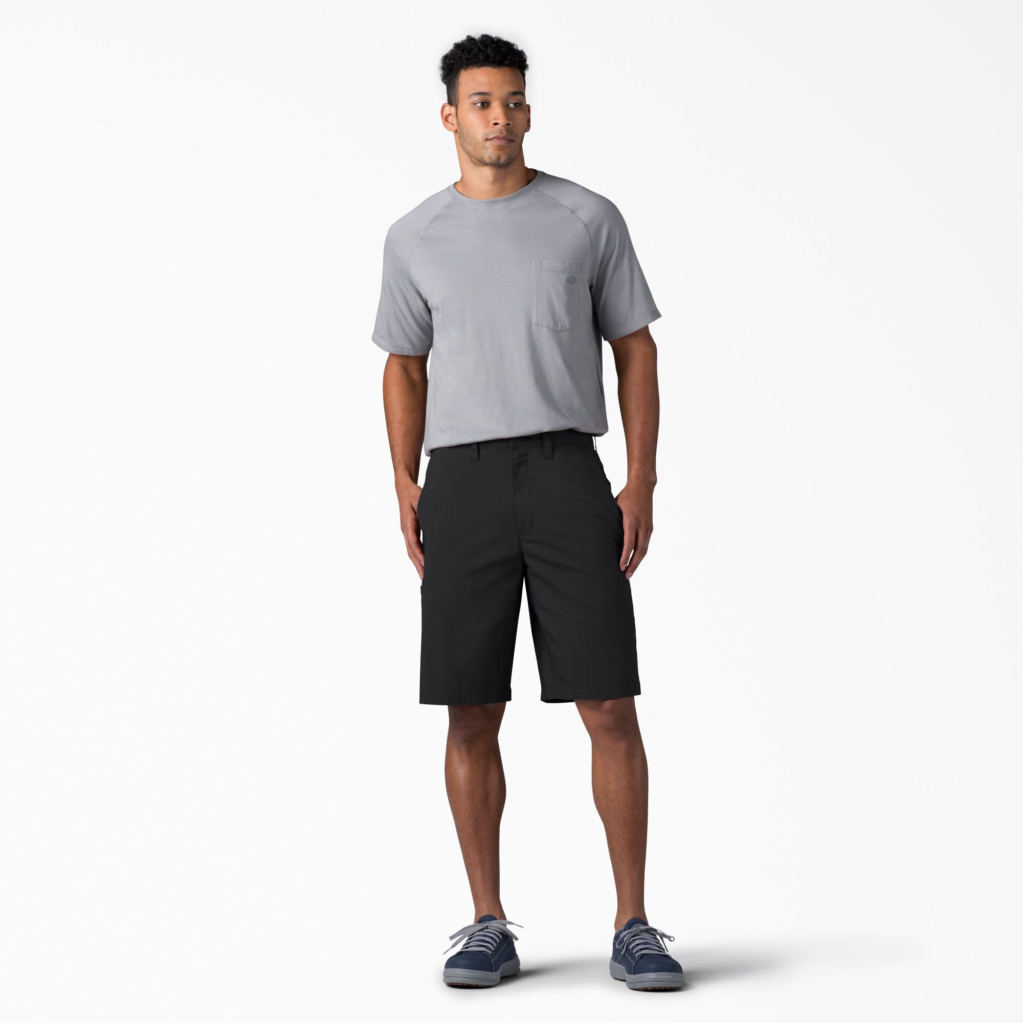 Men's FLEX Cooling 11" Utility Shorts in Black