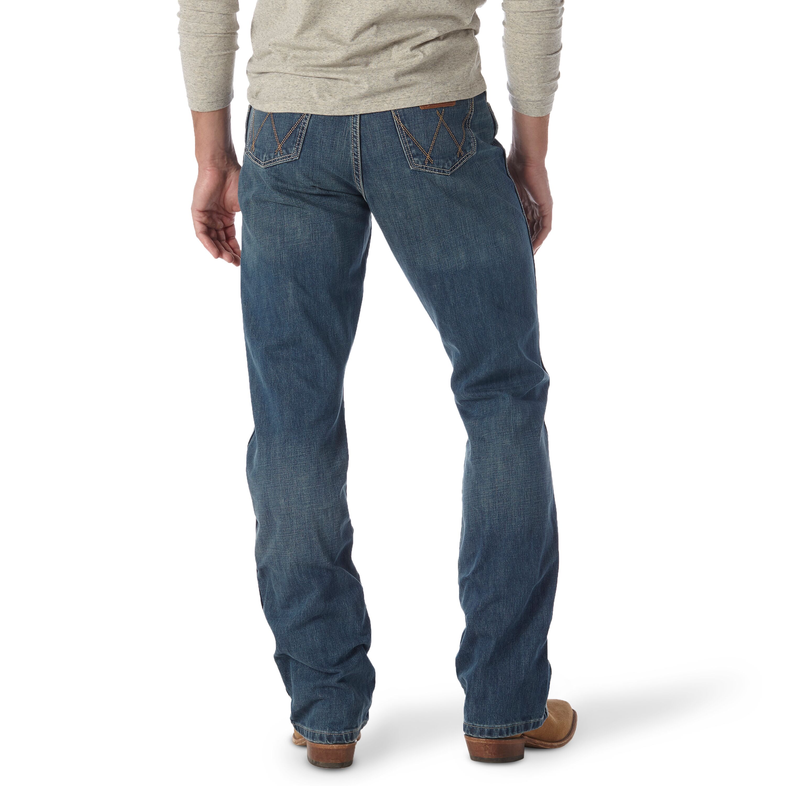 Men's Retro Relaxed Fit Bootcut Jean in Rocky Top