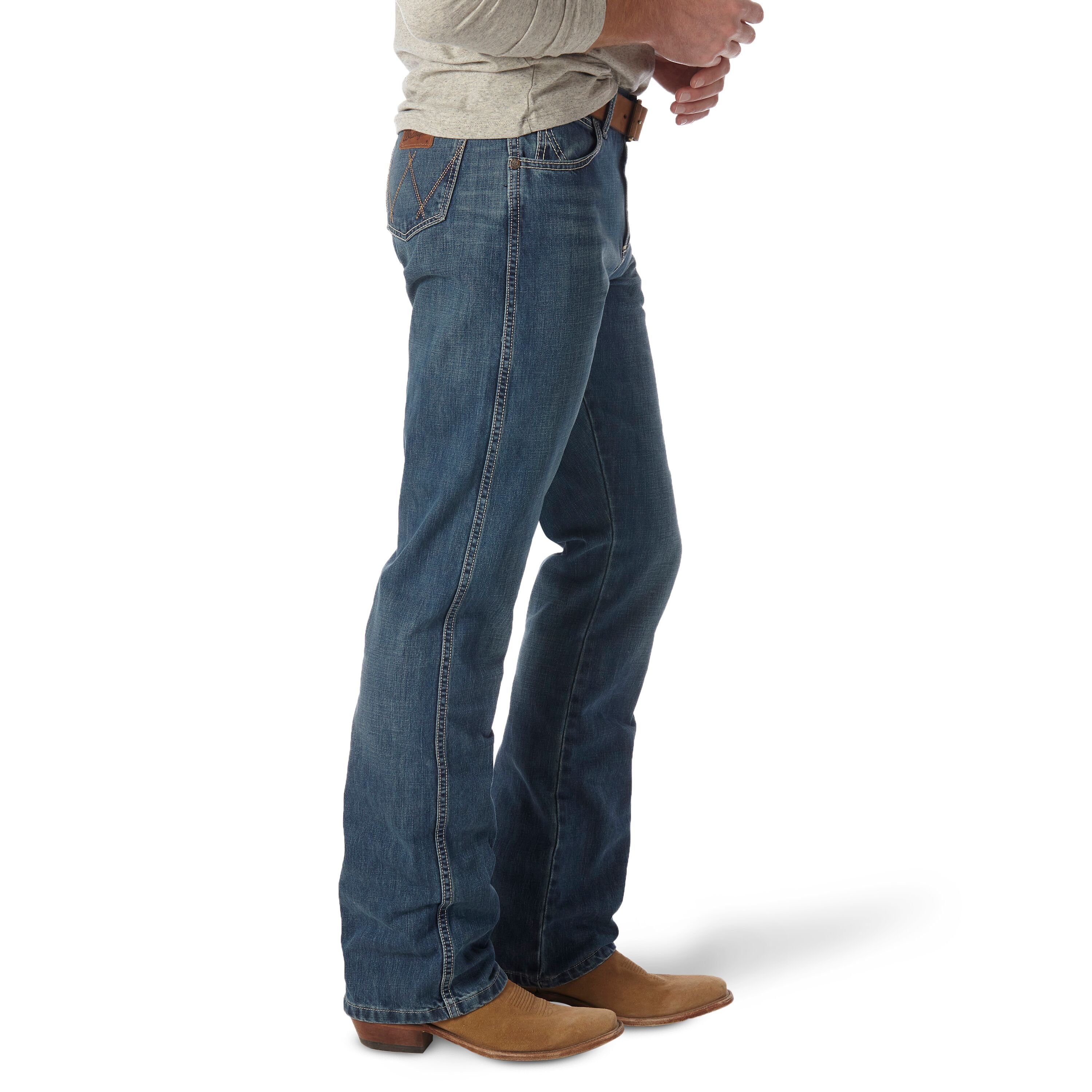 Men's Retro Relaxed Fit Bootcut Jean in Rocky Top