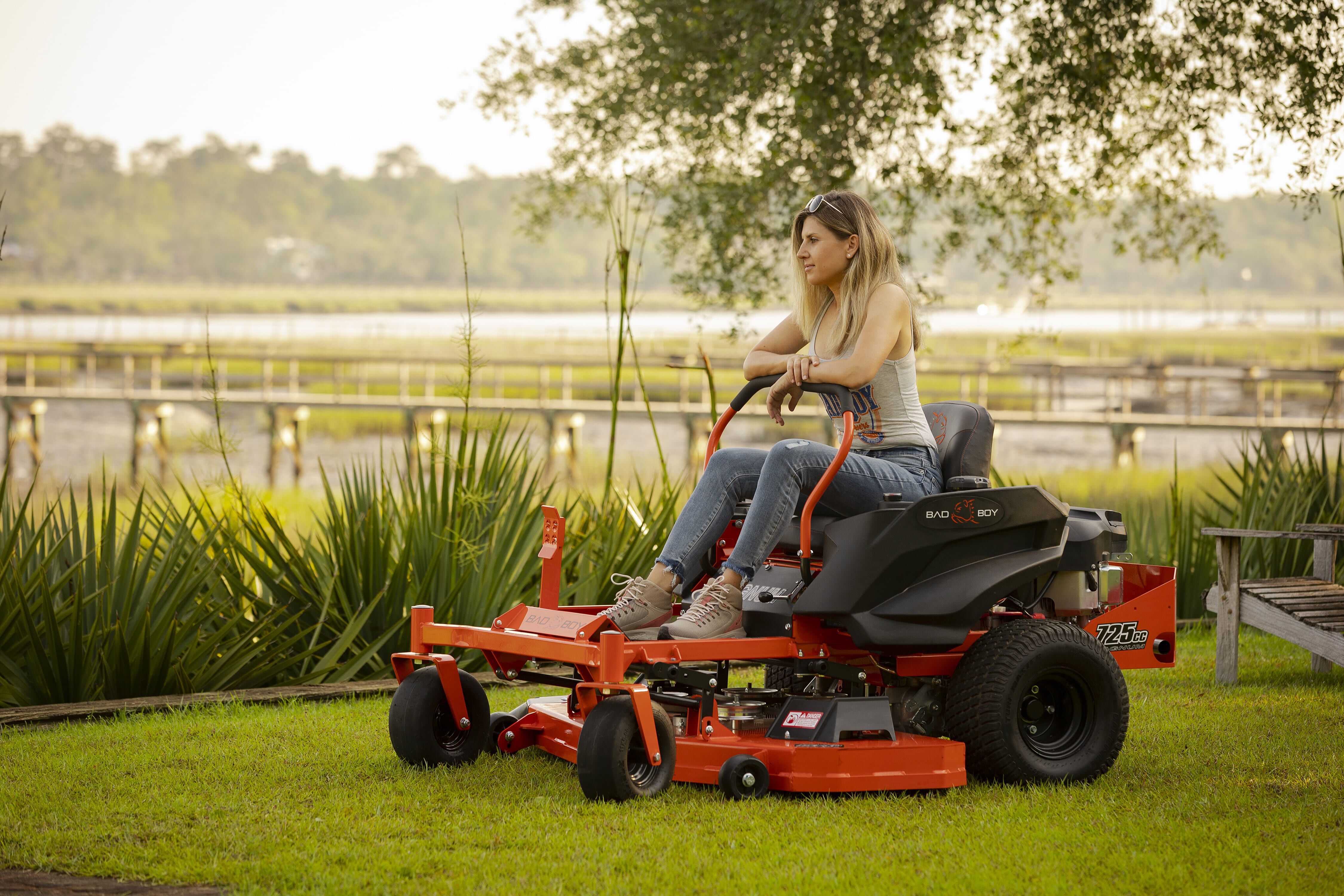 Bad Boy MZ Magnum Zero Turn Lawn Mower with 54