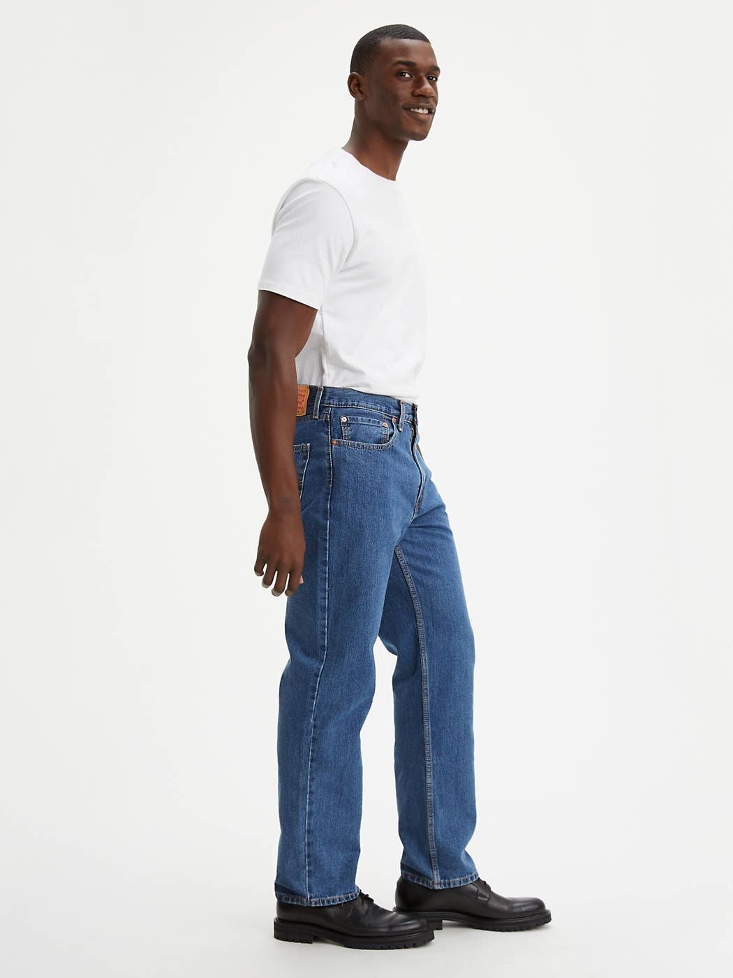 Men's 550 Relaxed Fit Jean in Medium Stonewash