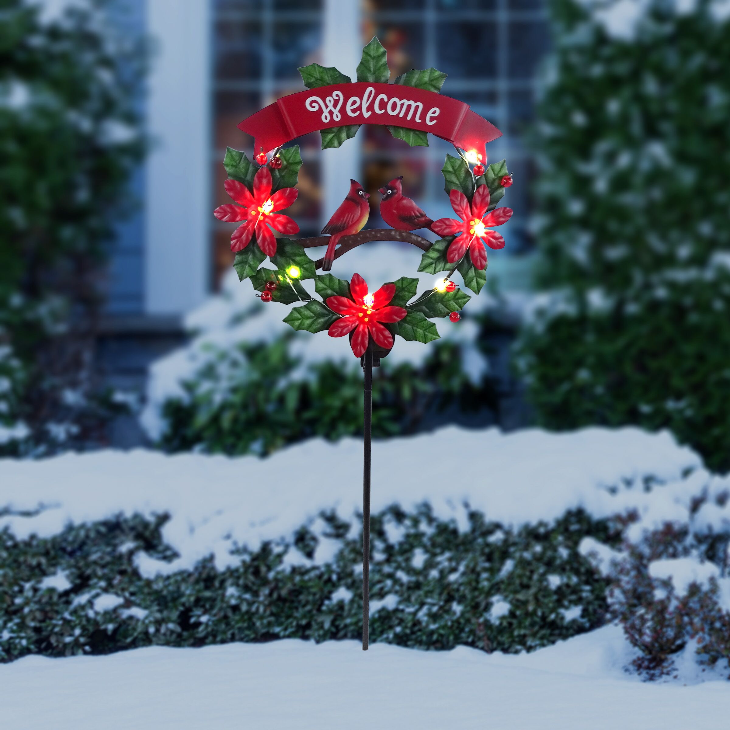 Alpine Corporation Christmas Cardinal Wreath Solar Stake