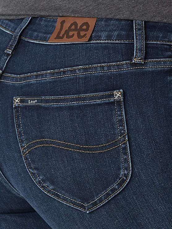 Women's Legendary Regular Bootcut Jean in Compass